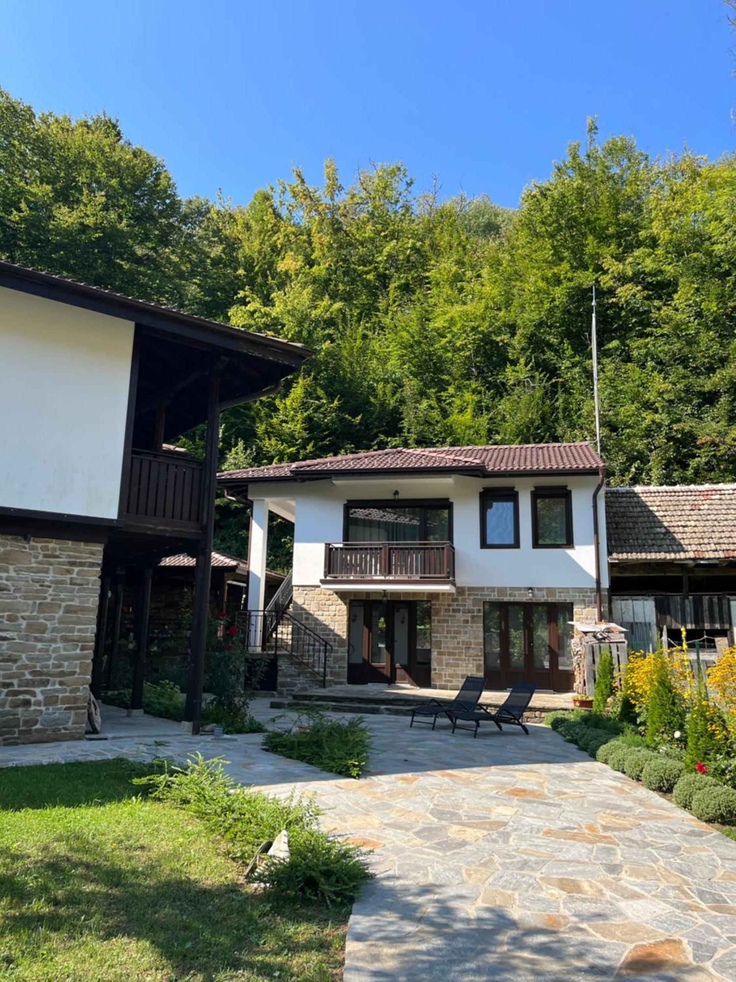 Verta House Treavna Exterior foto